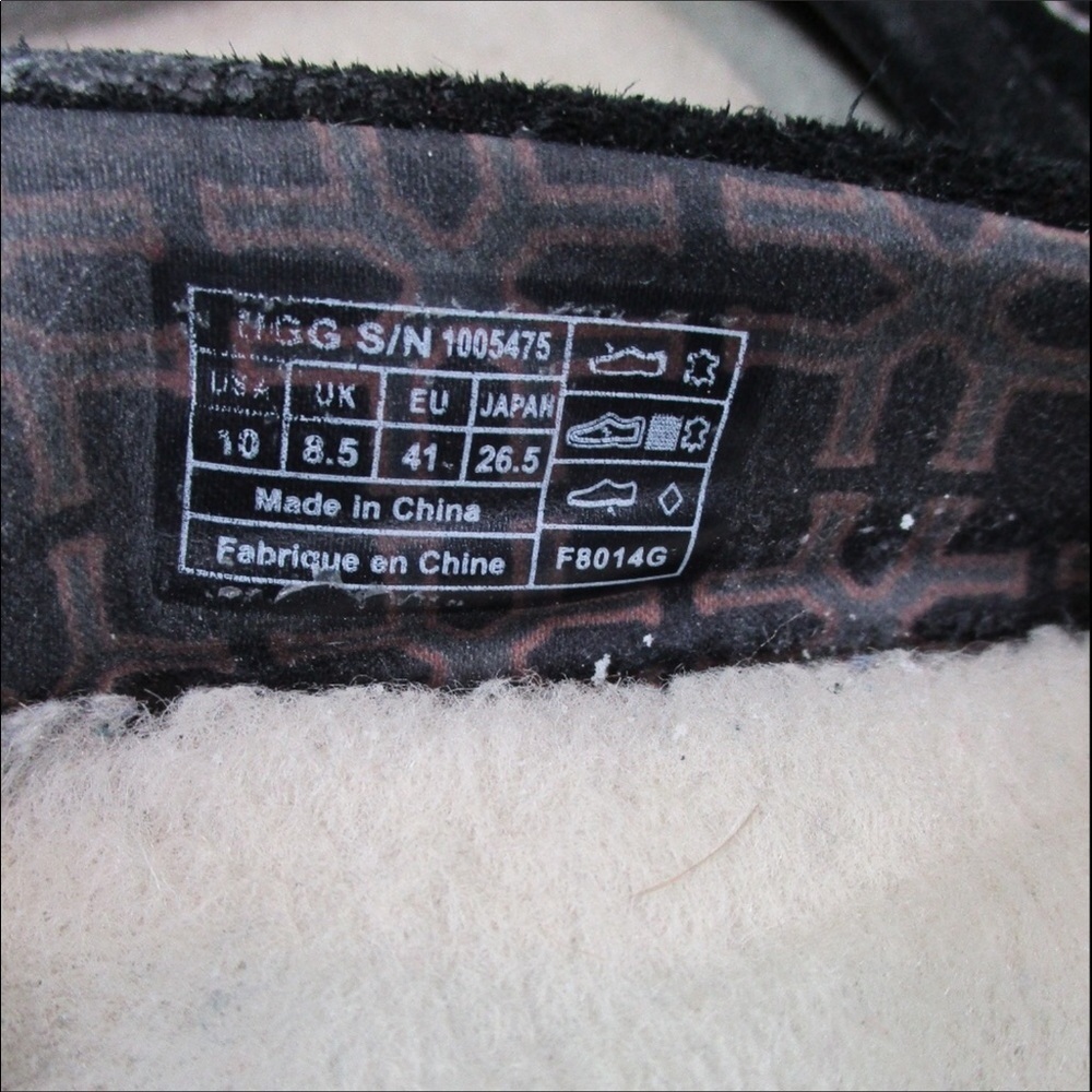 UGG Black Loafers Size 10 - Picture 7 of 7